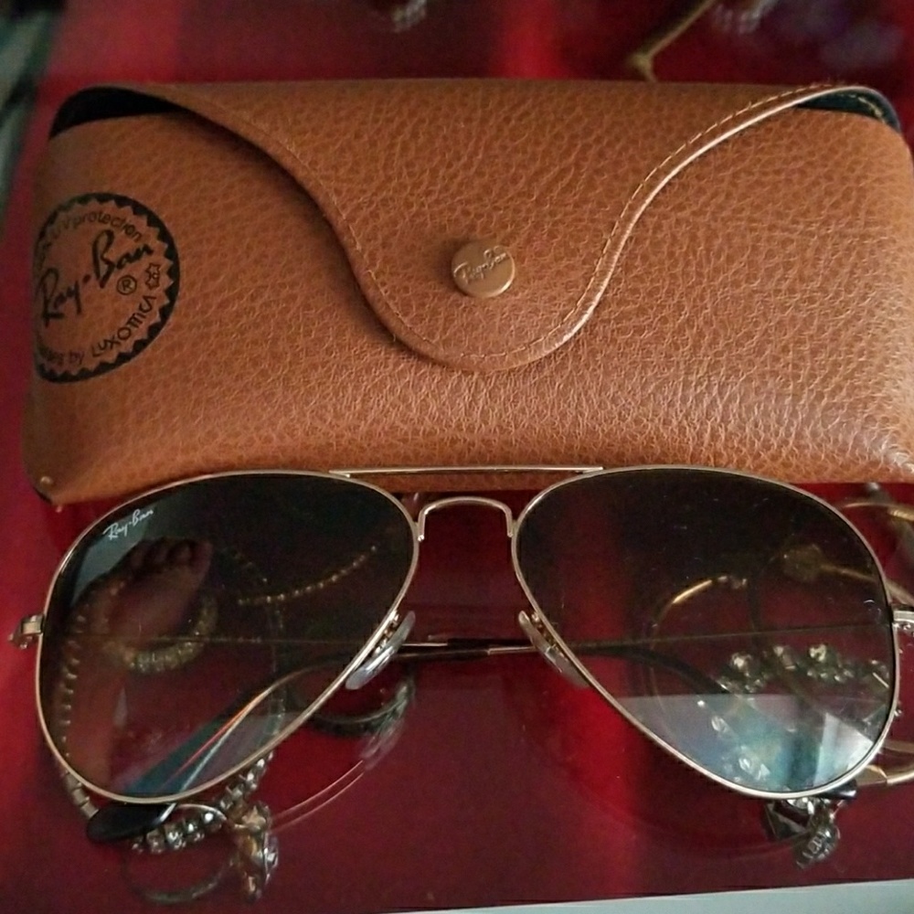 Authentic Ray ban aviators 58mm Gold/Brown