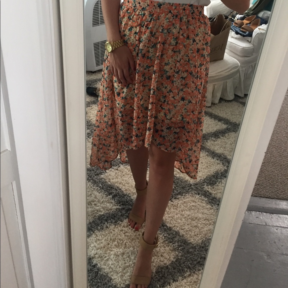 One Clothing floral high-low skirt!