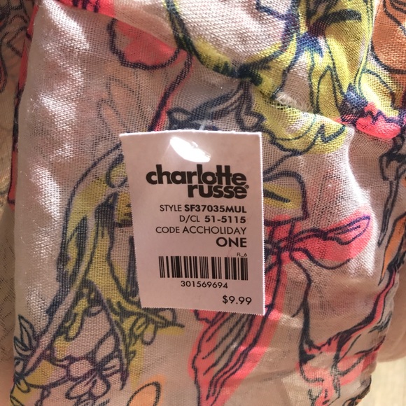 Charlotte Russe infinity scarf NWT - Picture 3 of 5