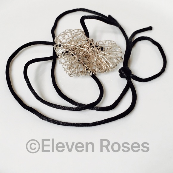 925 Sterling Silver Large Wire Art Heart Necklace - Picture 4 of 8