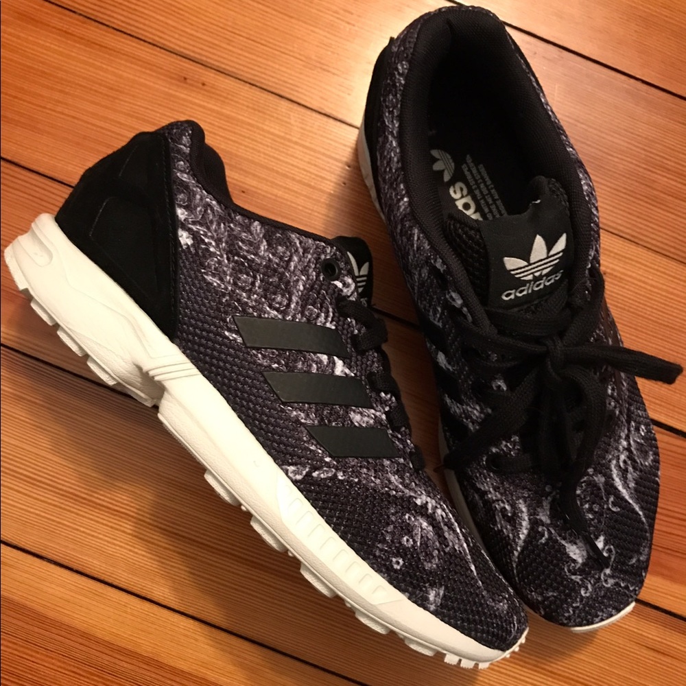 Adidas ZX Flux. ✨ Worn ONCE. ✨