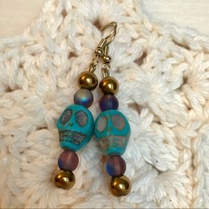Skull earrings