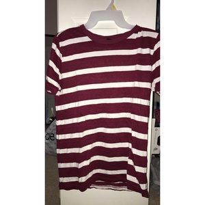 h&m red and white short sleeve