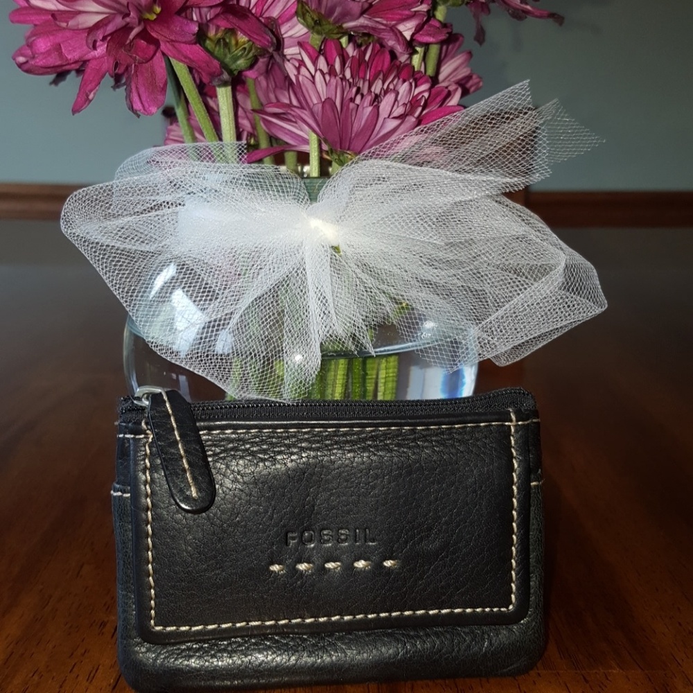 ⚡SALE⚡Fossil Black Leather Wallet Clutch