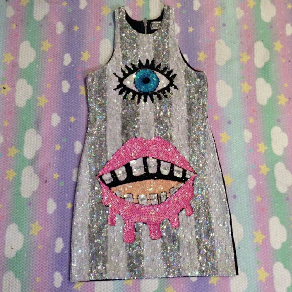 DISCOUNT UNIVERSE CYCOLPSE DRESS-RARE