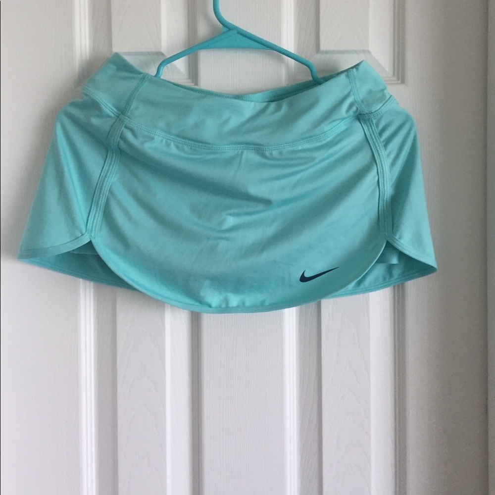 Nike dri fit tennis skirt