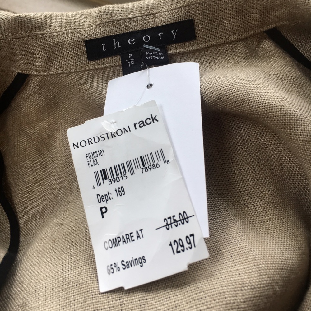 🆕NWOT Theory Blazer - Picture 6 of 8