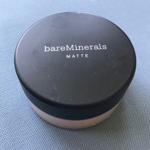 NEW bareMinerals Matte Foundation in Medium-Beige
