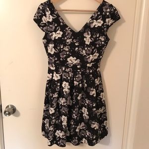 Black and White Floral