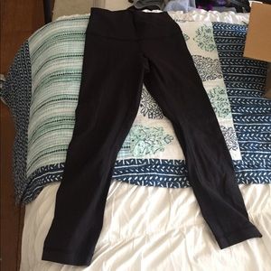 lululemon cropped black leggings
