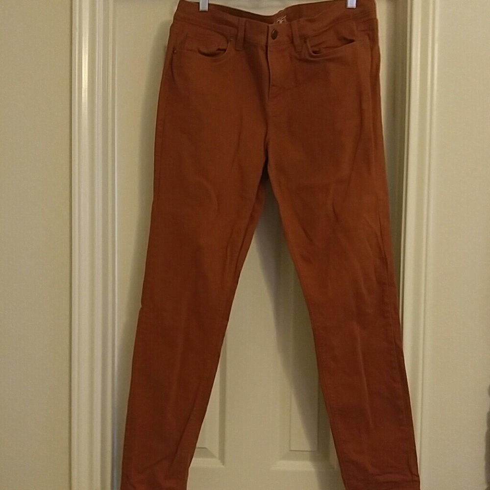 Loft rust colored modern skinny jean worn once