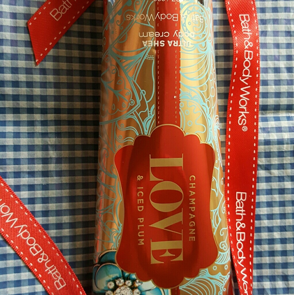Bath and Body Works Champagne Love & Iced Plum