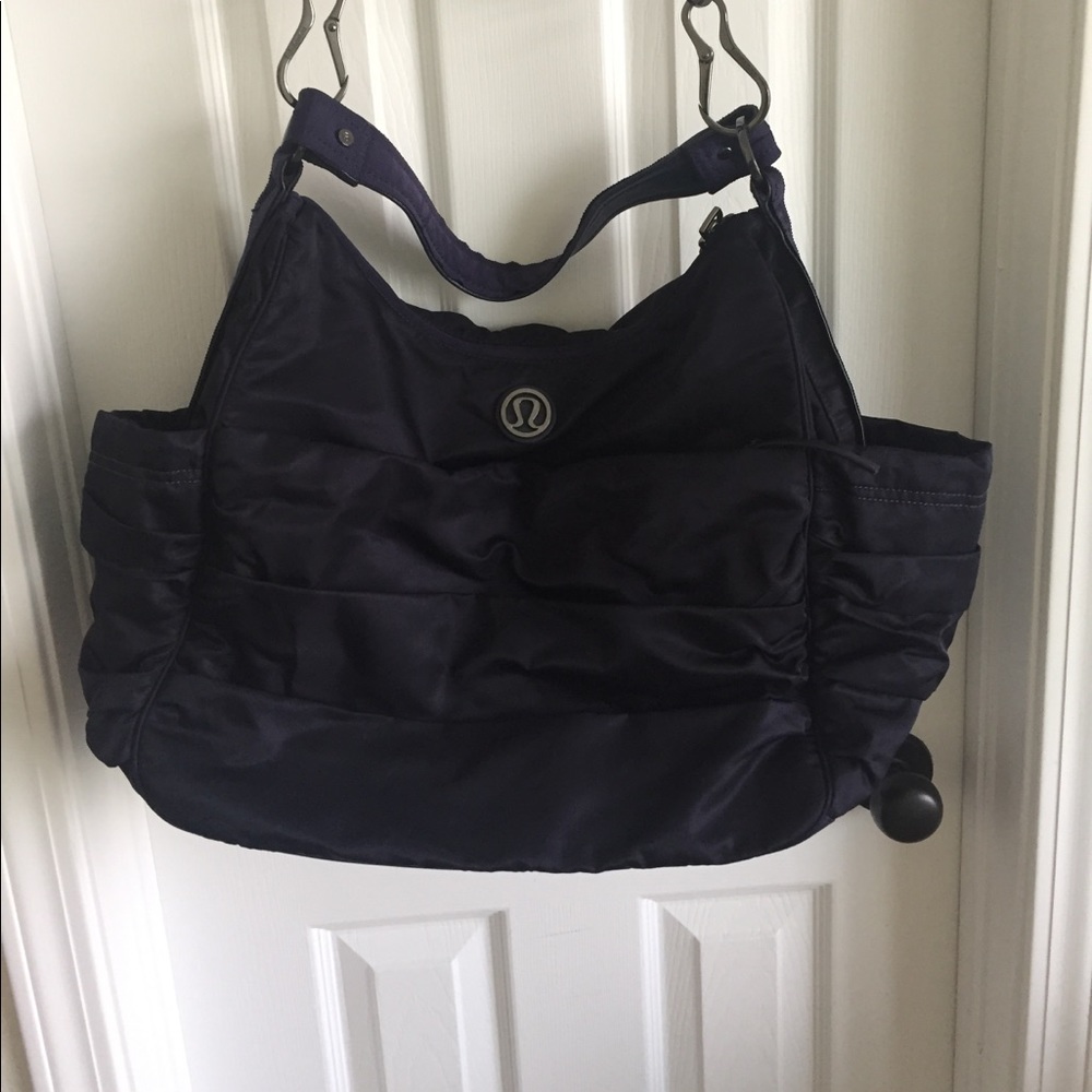 lululemon athletics ARABESQUE bag