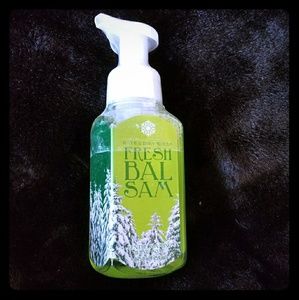 🌸 3 for $15 // Unopened Bath and body works soap