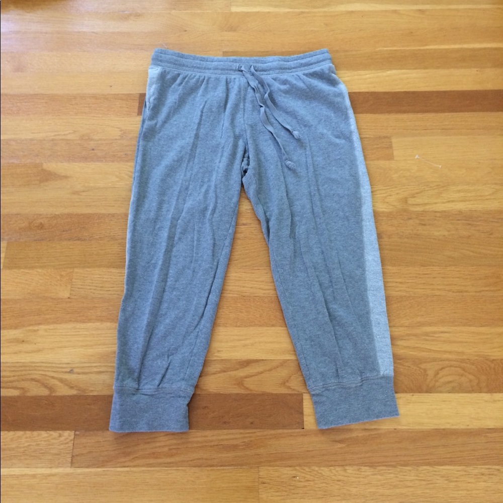 4/$15 SUPER SALE Cropped Gray Sweatpants