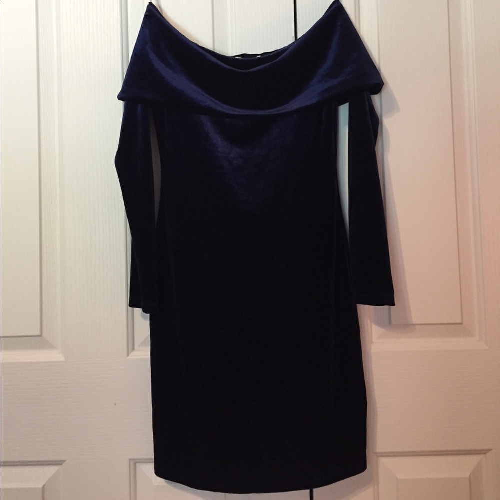 Forever 21 Velvet Dress