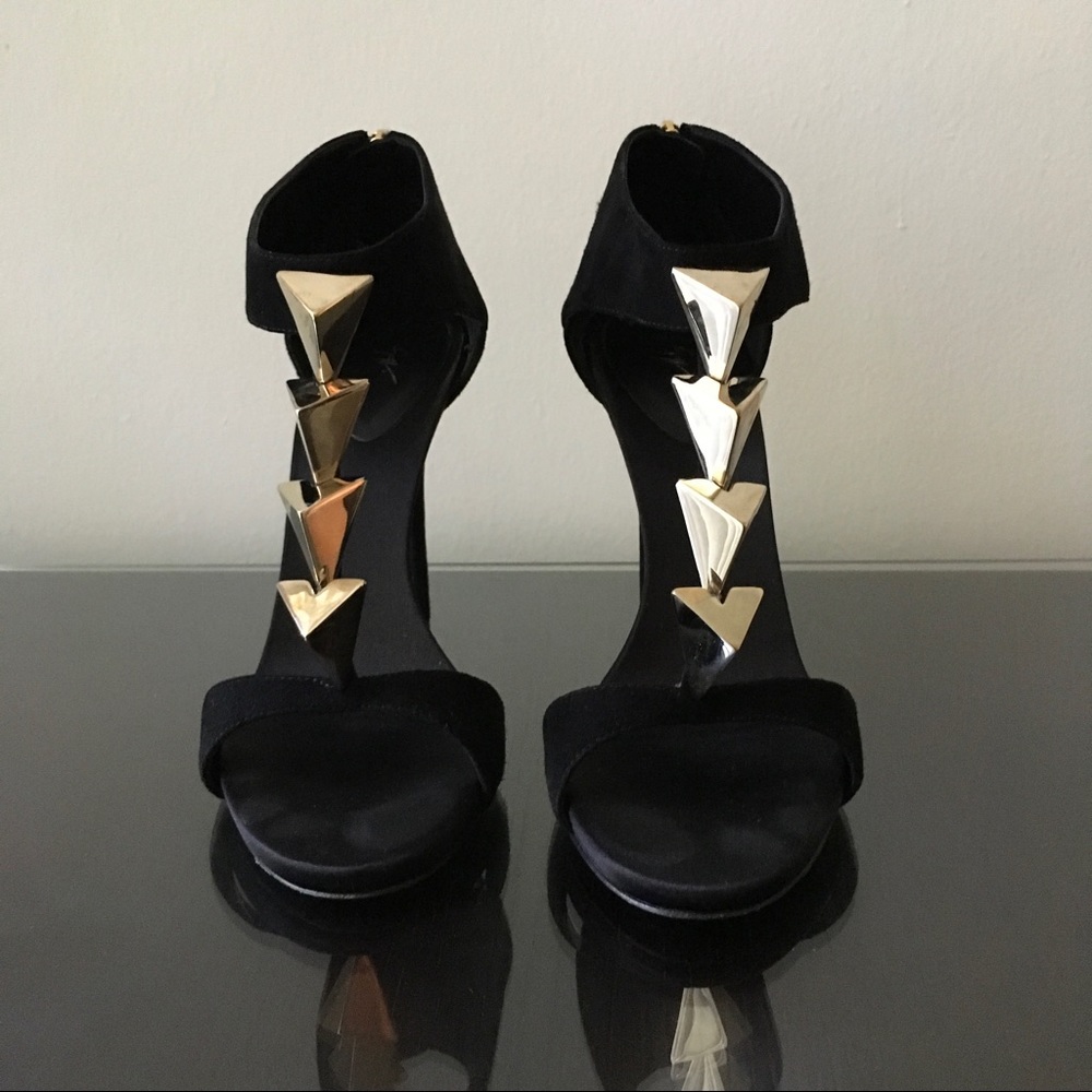 Giuseppe Zanotti studded heel
