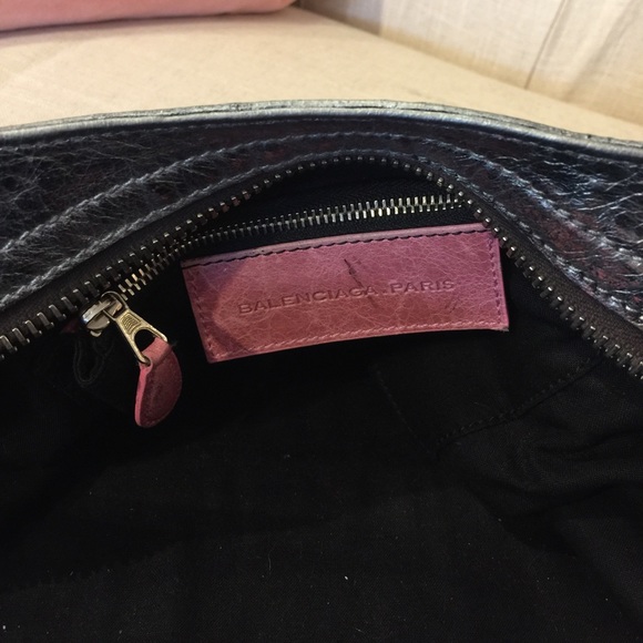 Handbag - Picture 3 of 3