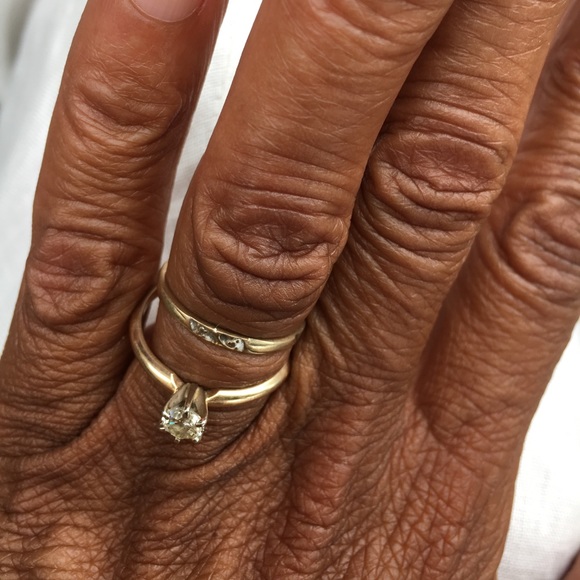 14kt diamond ring 💍 - Picture 3 of 5