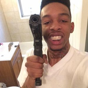 Meet your Posher, Malik