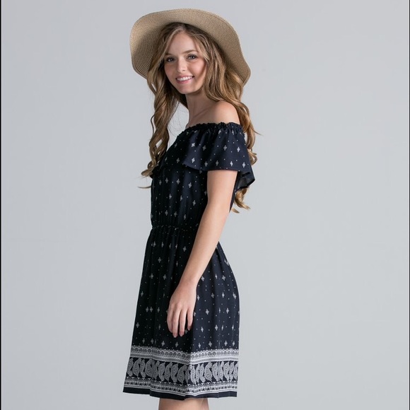 Karen Off Shoulder Ruffle Printed Dress - Picture 2 of 3