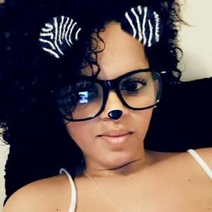 Meet your Posher, Yahaira