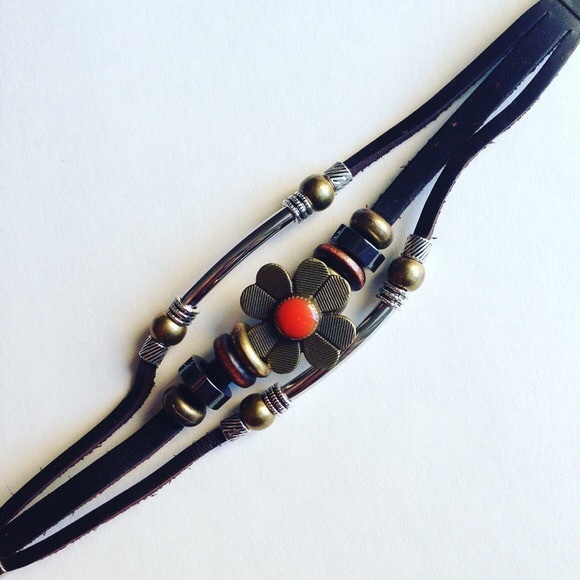 Jewelry - LAST ONE 3/$25 Boho Chic Floral Black Bracelet