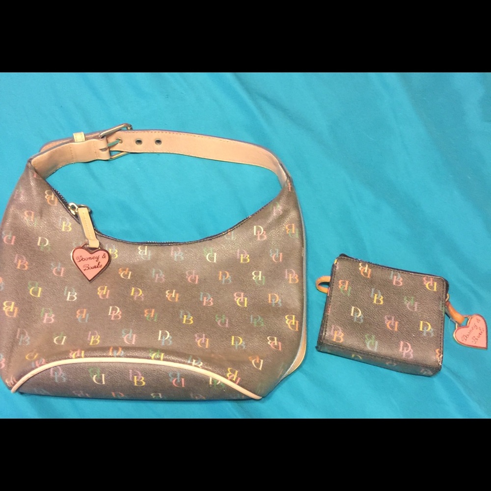 Dooney and Bourke purse