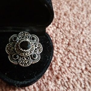 Ring a ding ring