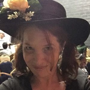 Meet your Posher, Tara