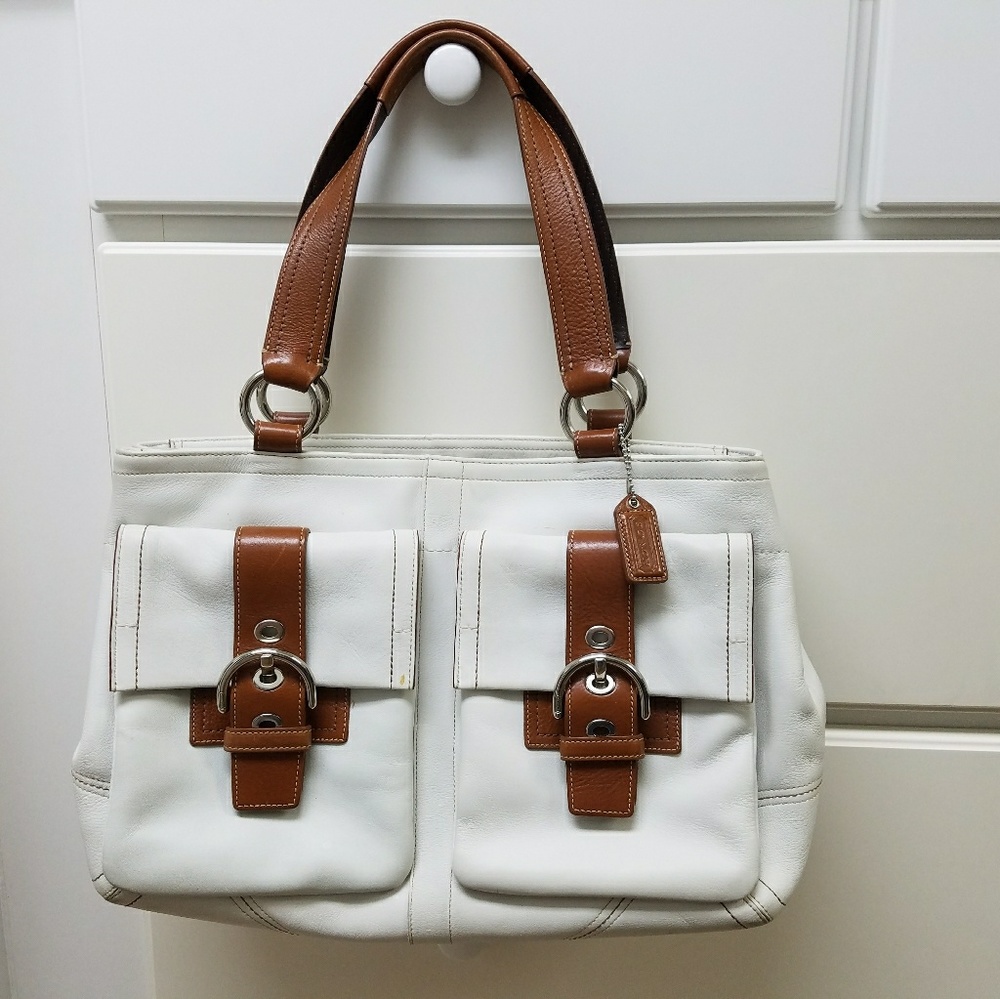 Coach White Leather Purse w/ Protective Cover