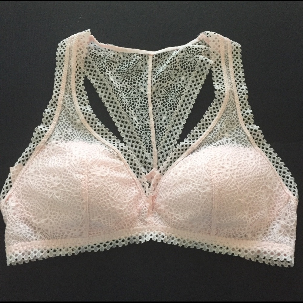 ♥️lightly padded bralette♥️ - Picture 3 of 5