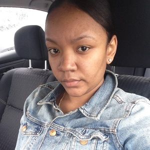 Meet your Posher, Chella