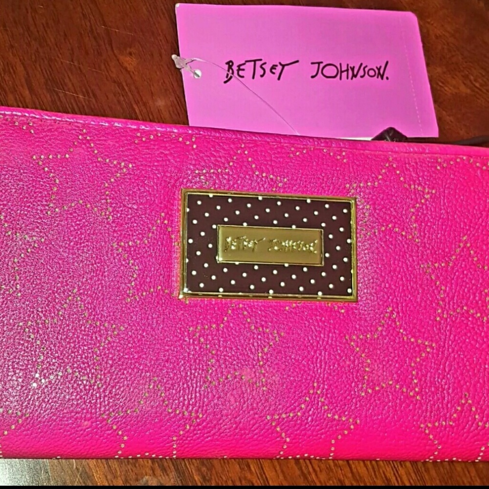 Betsey Johnson wallet