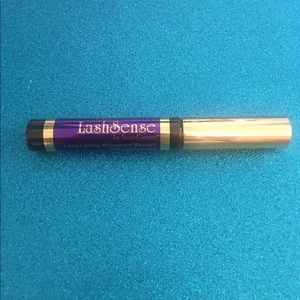 Senegence Waterproof mascara Black or Brown