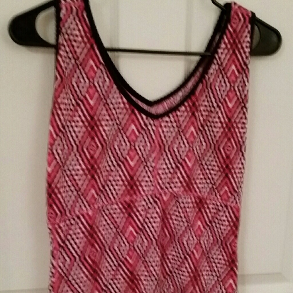 Sports top