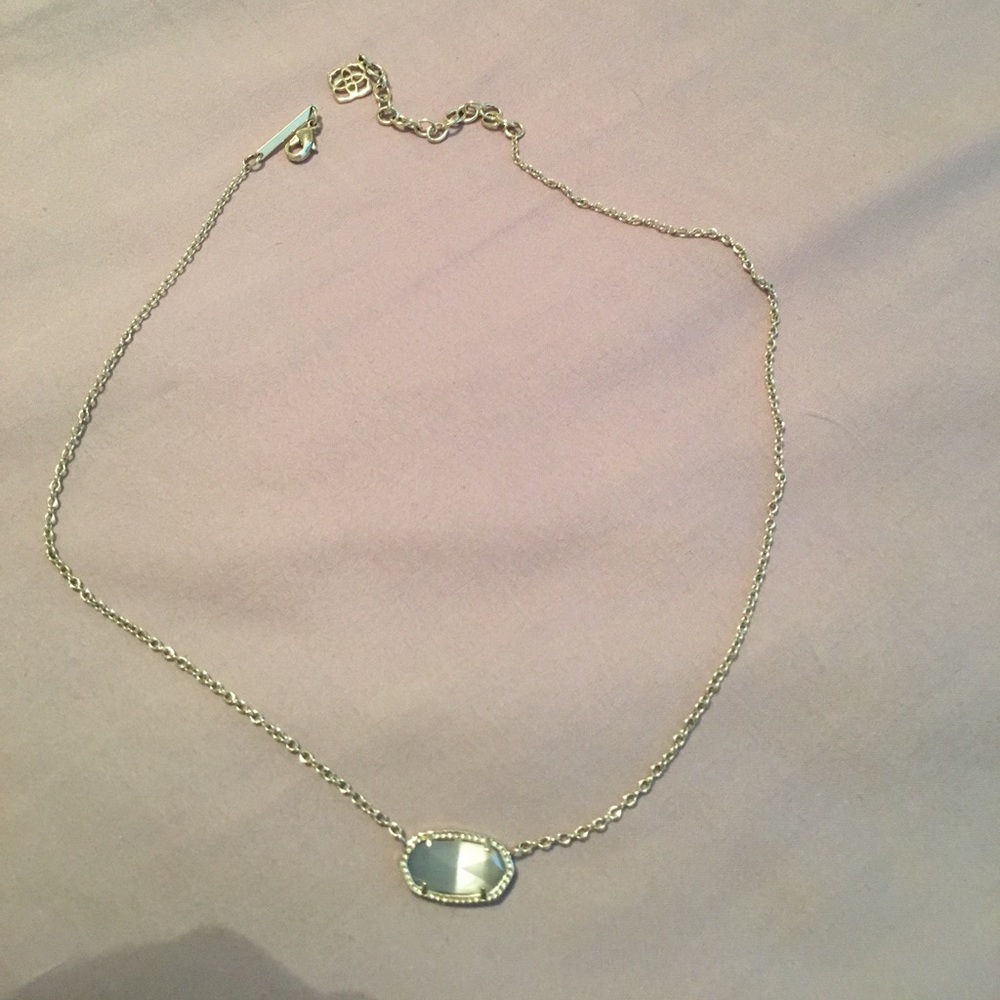 Kendra Scott Elisa necklace