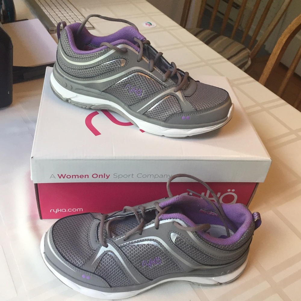 Ryka MEMORY FOAM Walking Sneakers