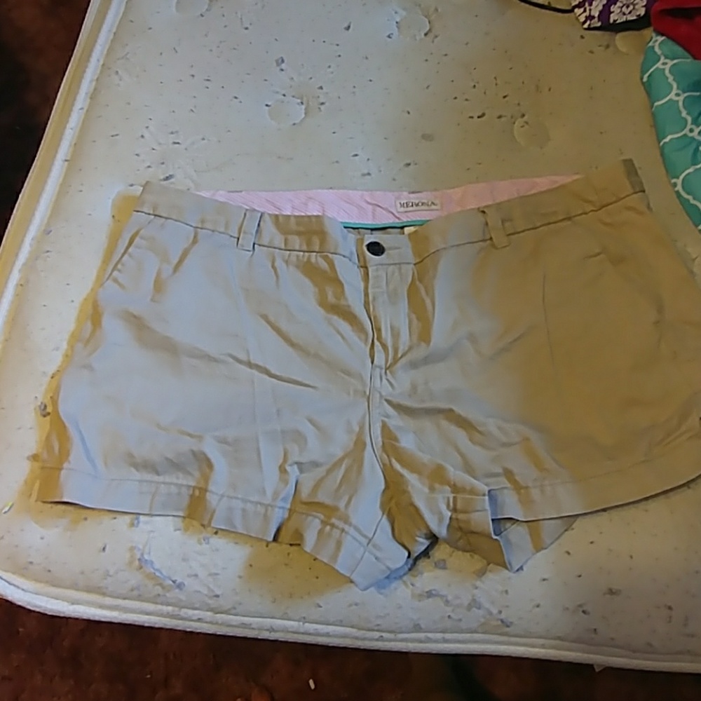 Merona Khaki shorts