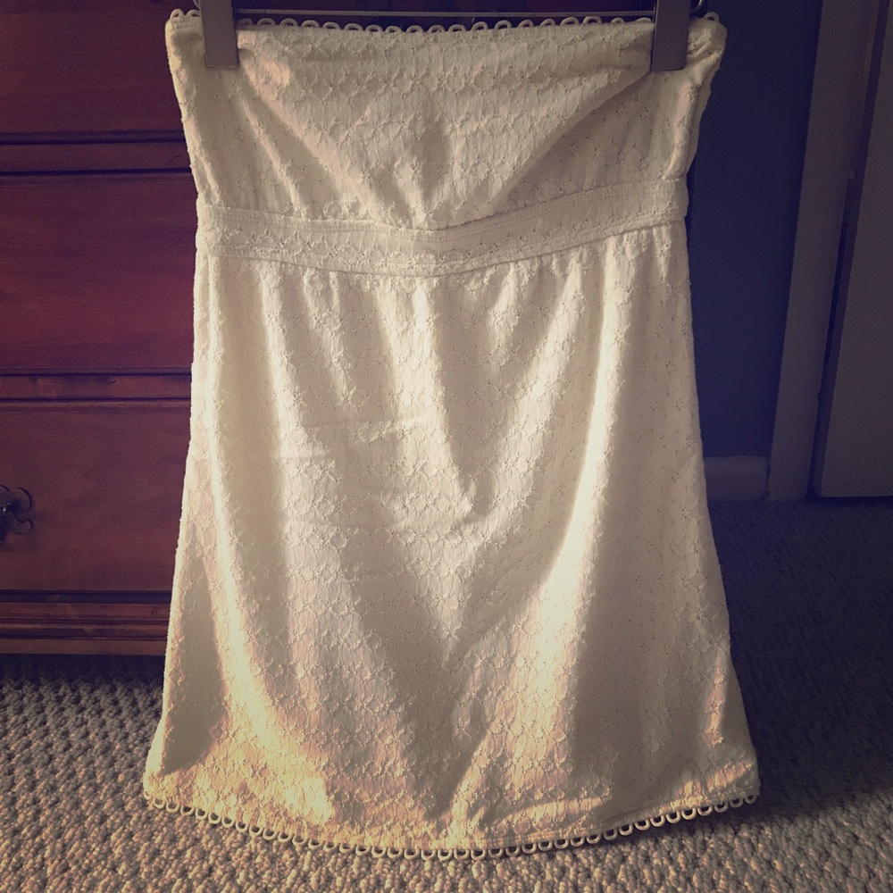 Off white strapless lace minidress