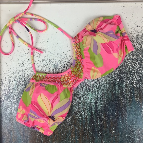 VICTORIA'S SECRET Bikini Top Floral Swim Pink Sz M - Picture 1 of 5
