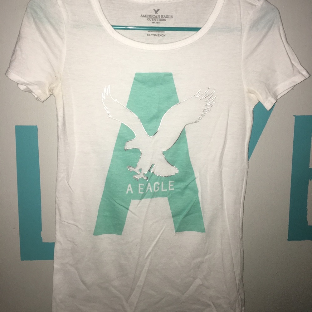 White and Teal American Eagle T-shirt