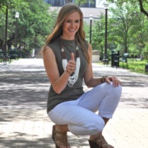 Meet your Posher, Emily