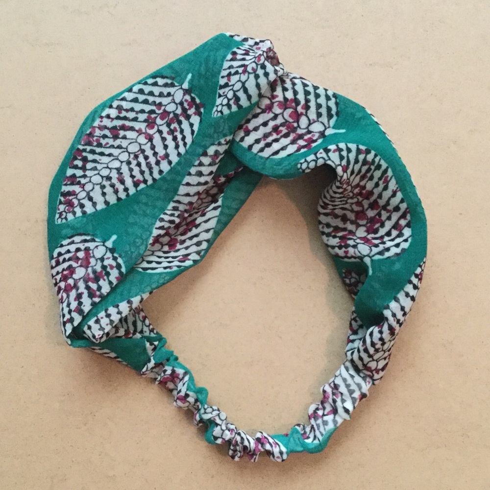 Vintage patterned headband