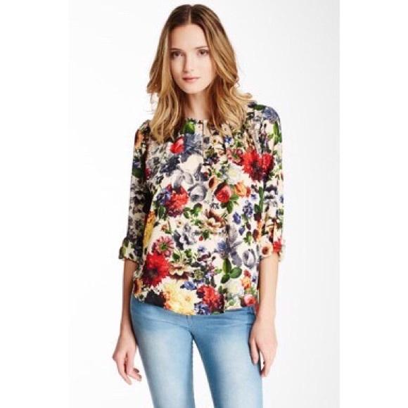 Anthropologie Tops - Pleione Floral Hook and Eye Peasant Blouse
