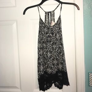 Black and white tank top