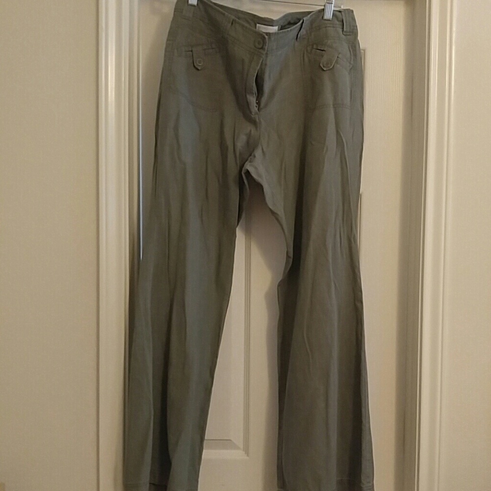 Army green new York and co linen pants