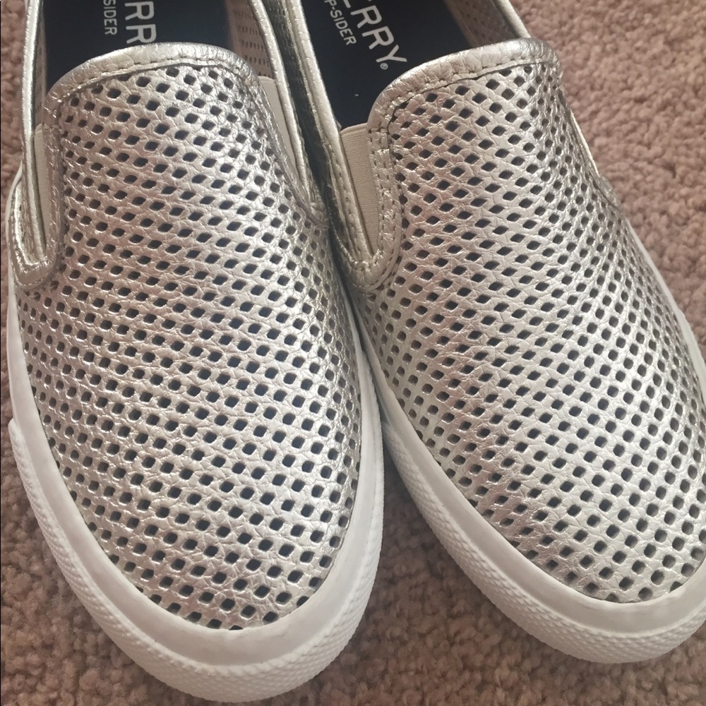 Sperry Seaside Slip-on Sneakers - Picture 2 of 4