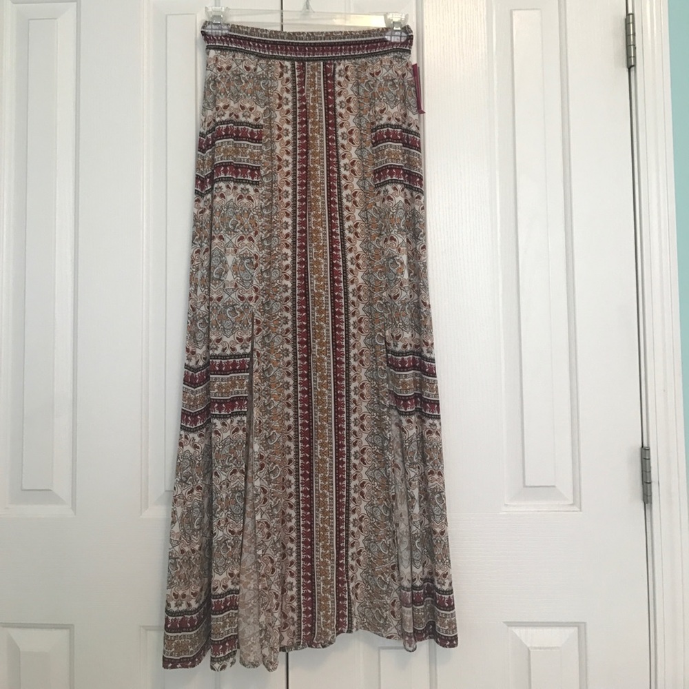 Printed Maxi skirt