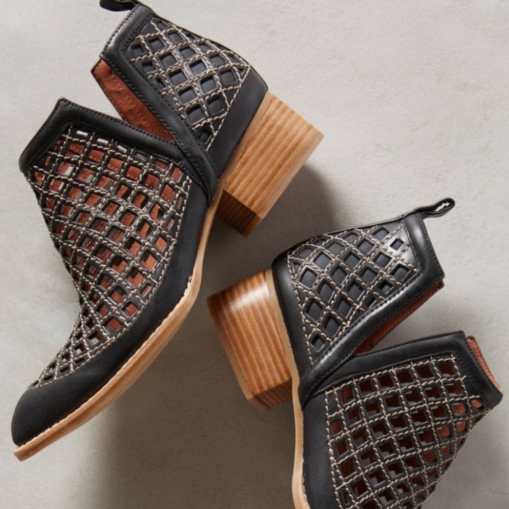 Jeffrey Campbell Taggart bootie